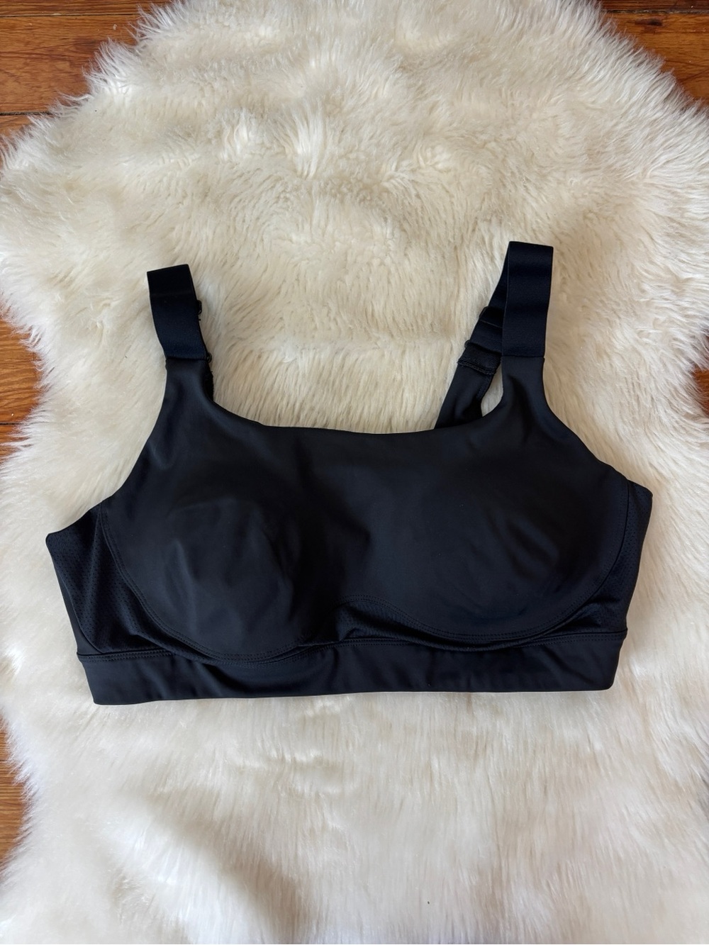 Duluth Trading Co Black Supportive Sports Bra